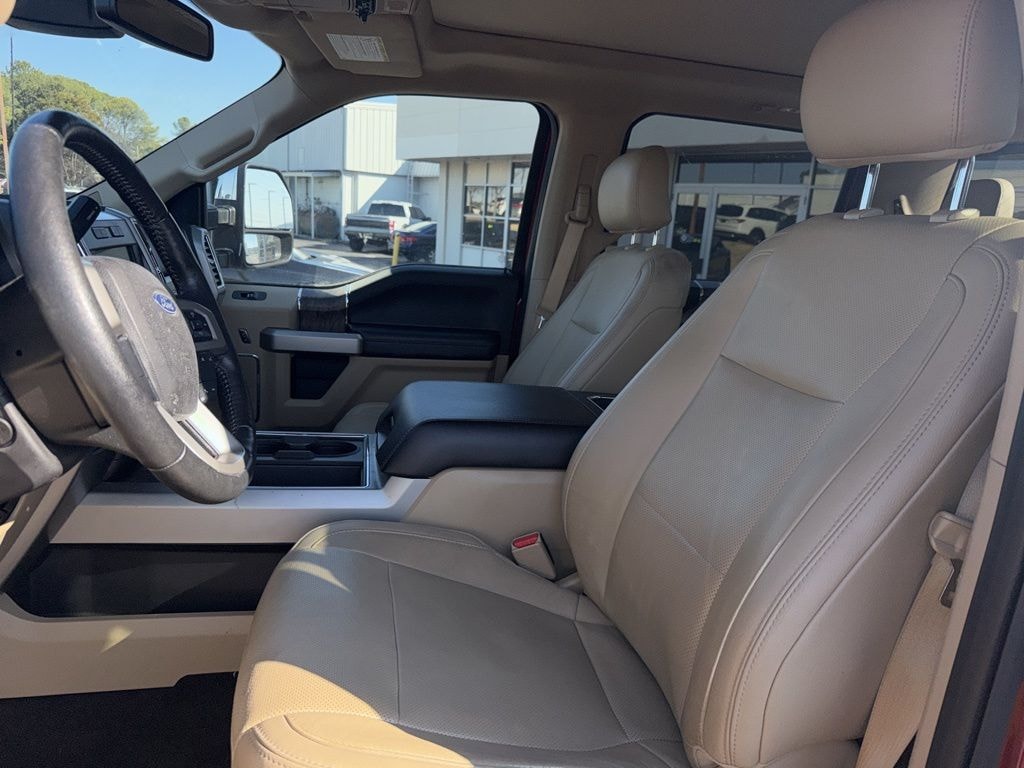 Used 2017 Ford F-250SD Lariat Truck