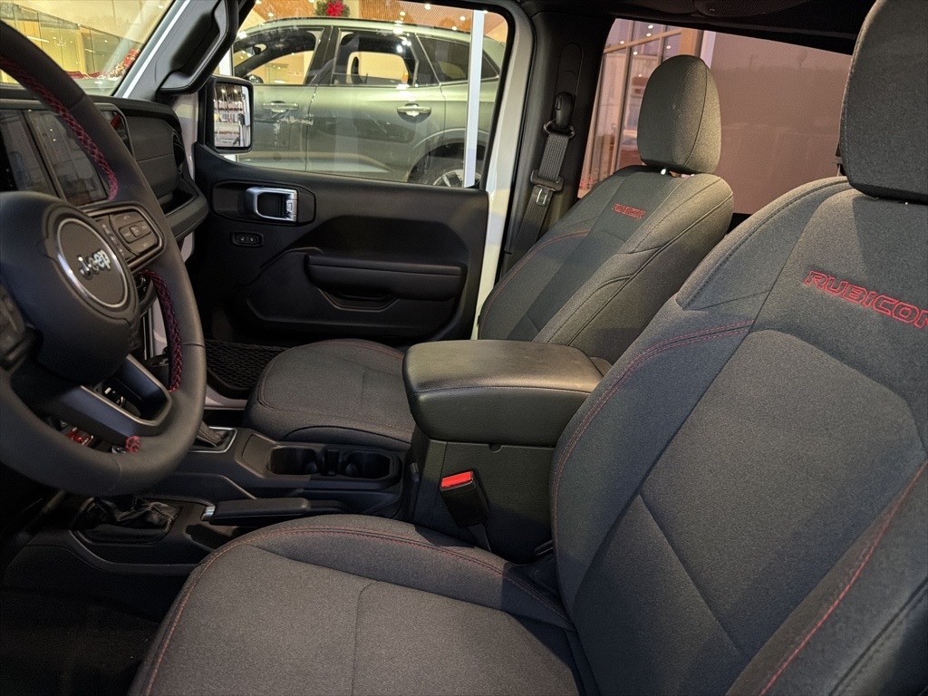 Used 2024 Jeep Wrangler Rubicon SUV