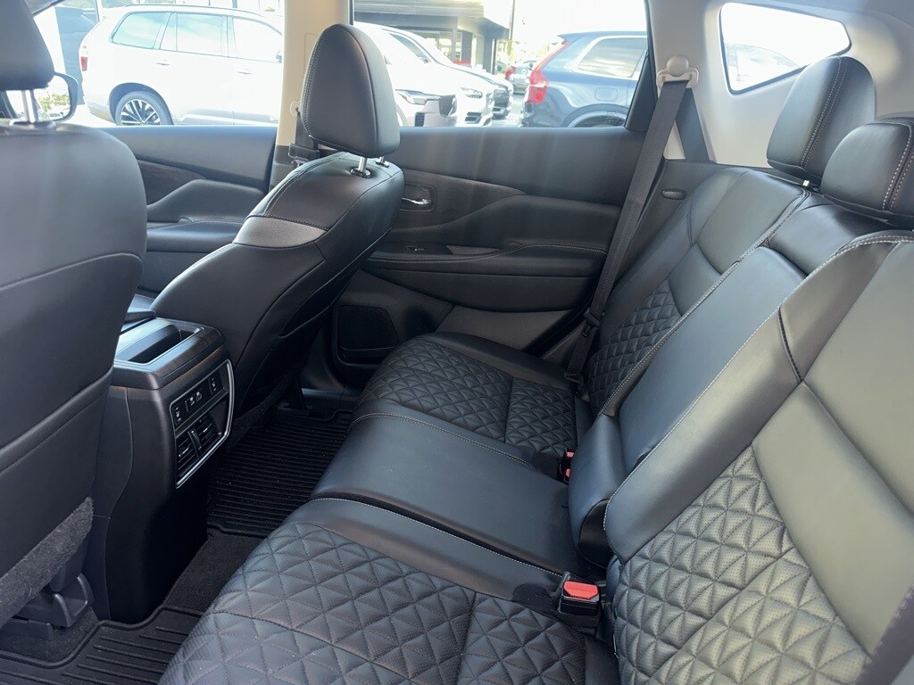 2022 Nissan Murano Platinum photo 3