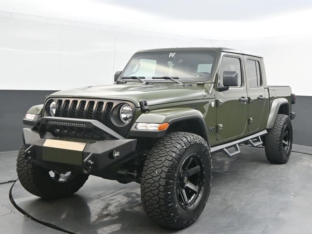 2022 Jeep Gladiator Overland photo 3