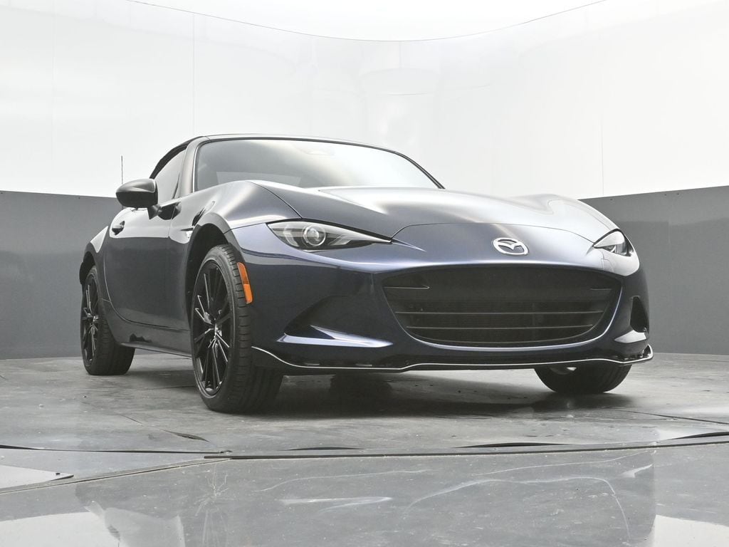 2025 Mazda MX-5 Miata Club - Photo 38