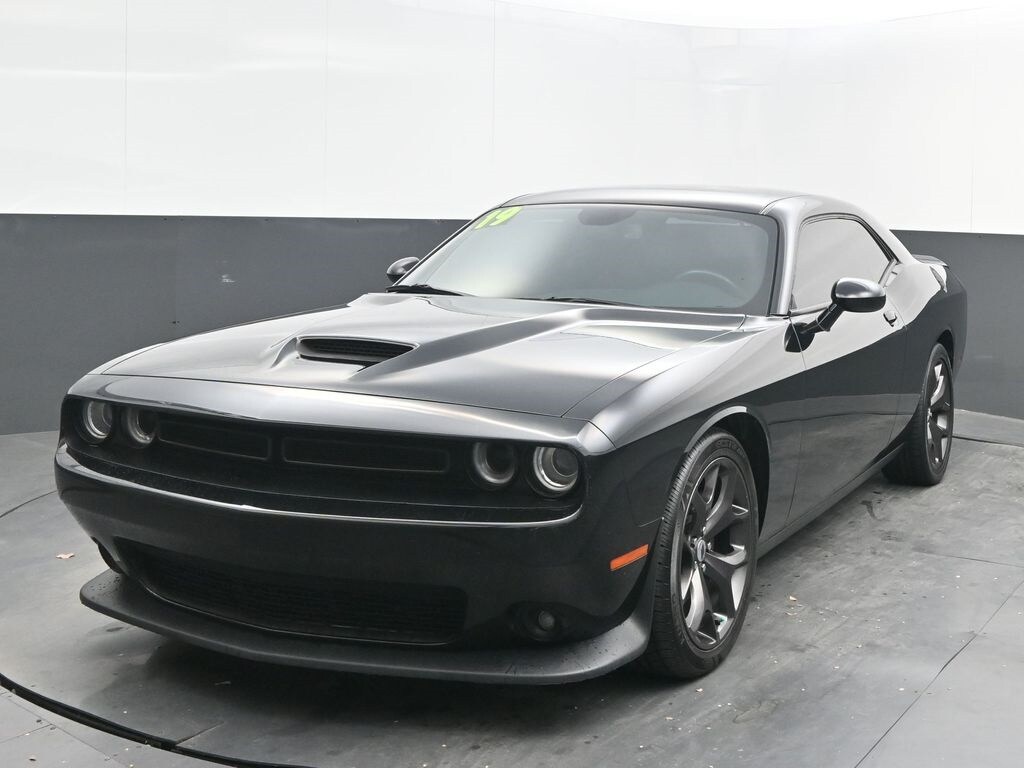 2019 Dodge Challenger GT photo 3