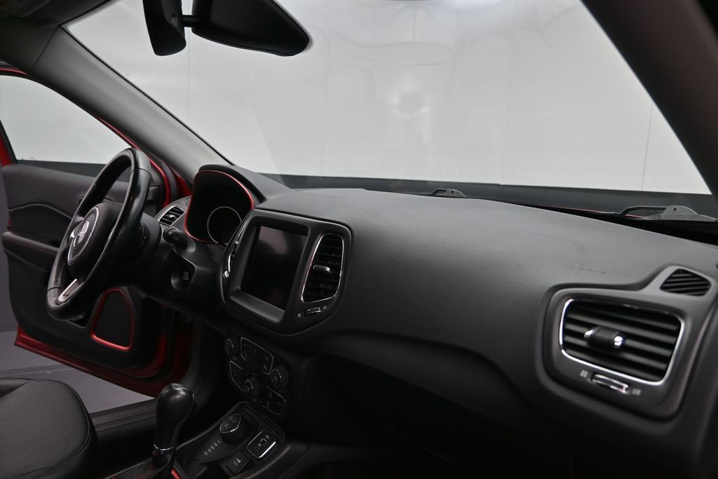 2021 Jeep Compass Trailhawk - Photo 28