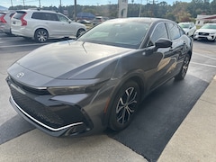 2023 Toyota Crown Limited Sedan