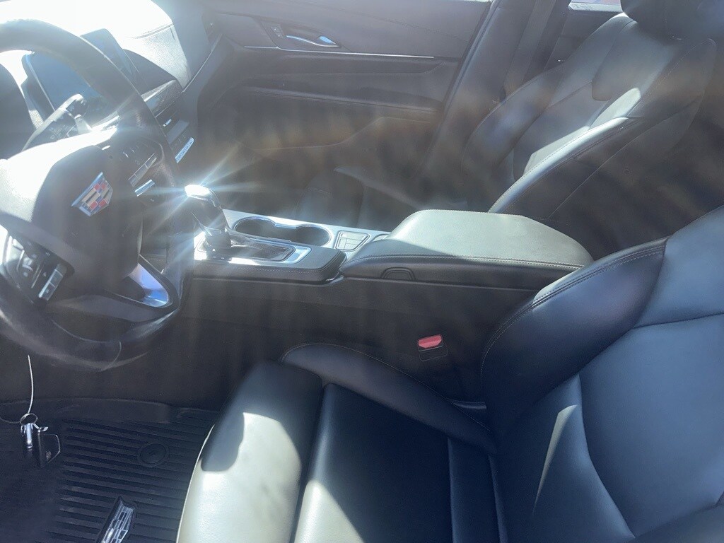2021 Cadillac CT4 Sport photo 2