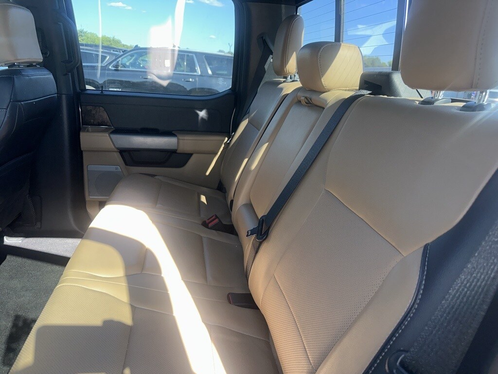 2023 Ford F-150 Lariat photo 3