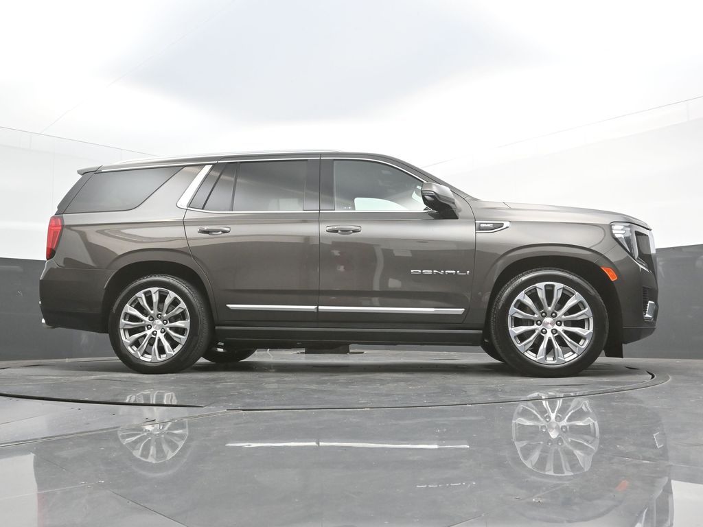 2021 GMC Yukon Denali - Photo 43