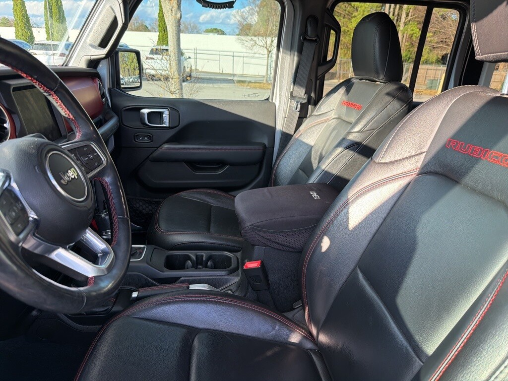 2020 Jeep Wrangler Unlimited Rubicon photo 2