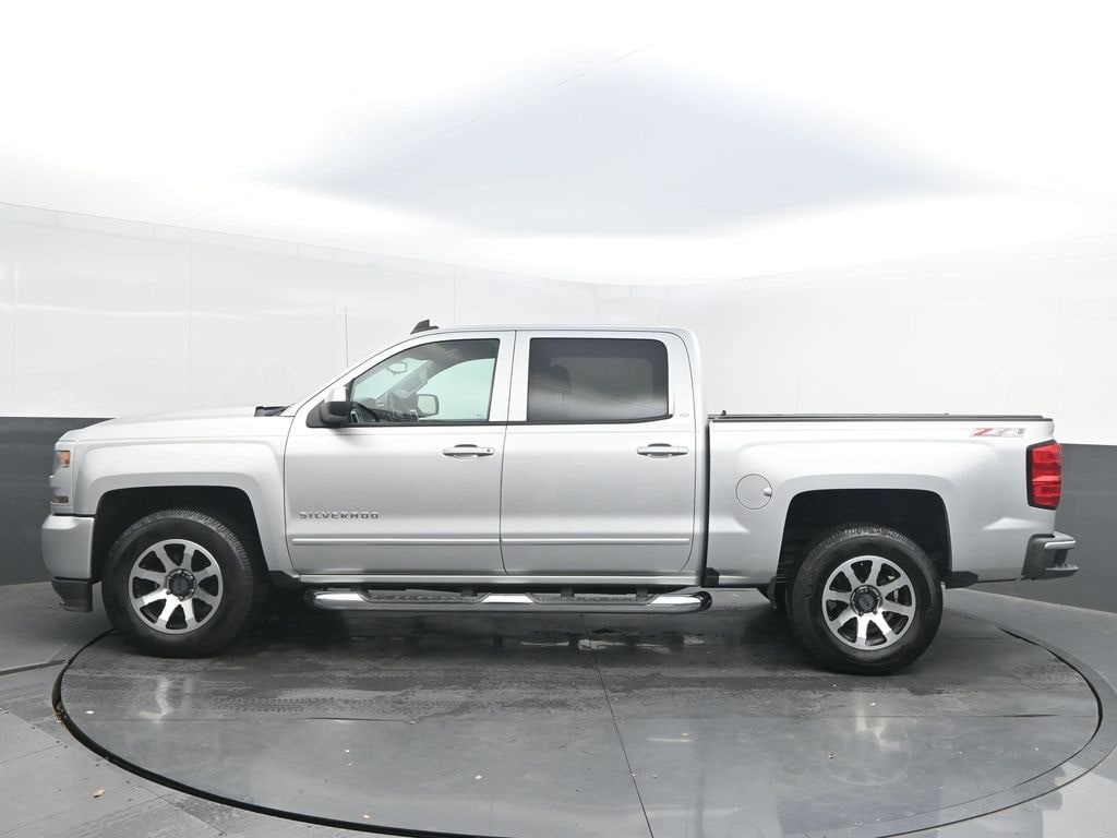 Used 2017 Chevrolet Silverado 1500 LT Truck