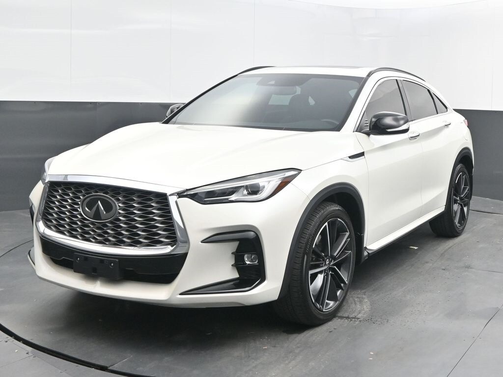 2022 Infiniti QX55 Luxe photo 3