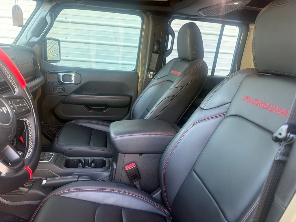 Used 2025 Jeep Wrangler Rubicon X SUV