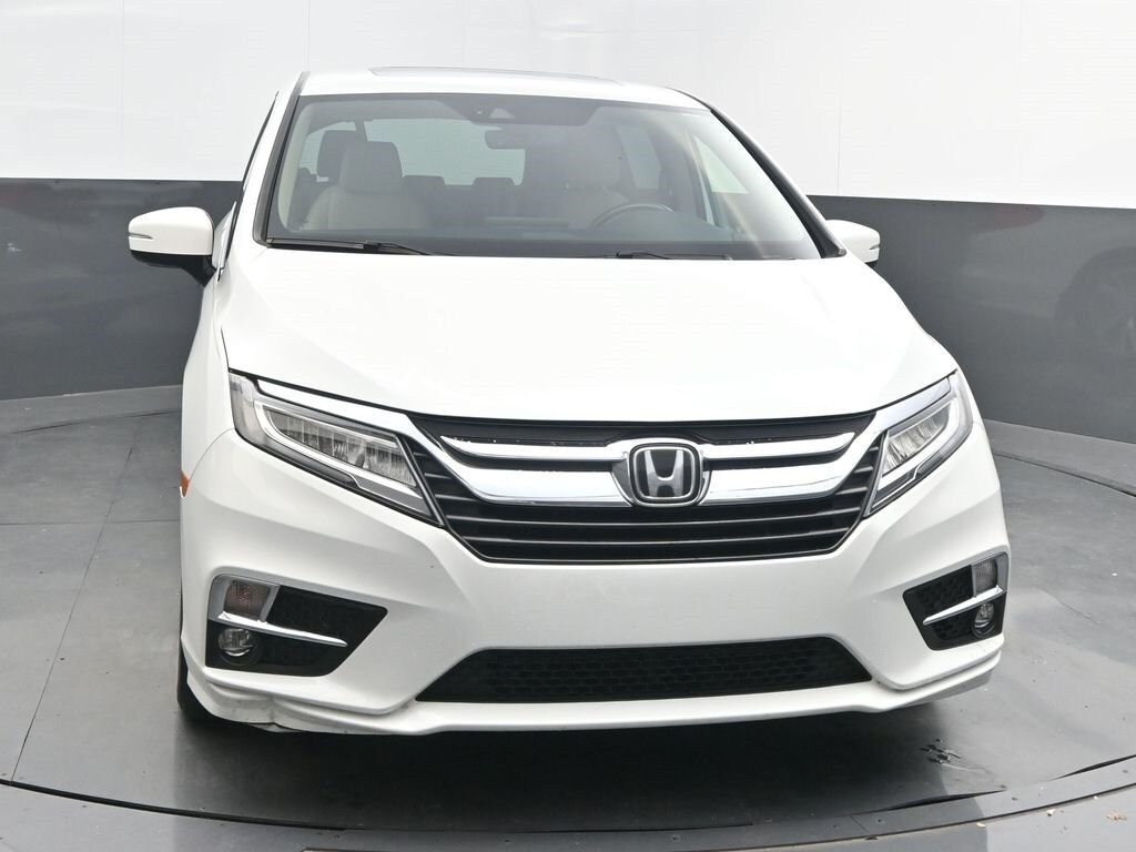 2020 Honda Odyssey Elite photo 2