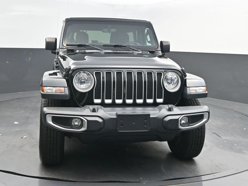 2020 Jeep Wrangler Unlimited Sahara photo 2