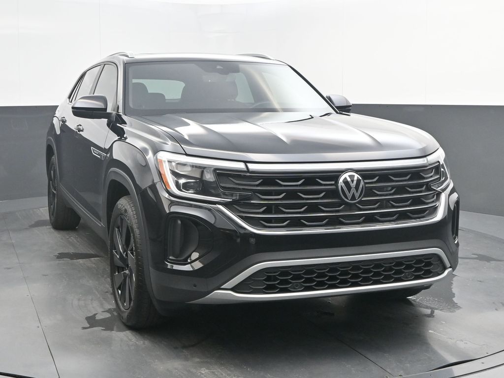 2025 Volkswagen Atlas Cross Sport 2.0T SE w/Tech's photo