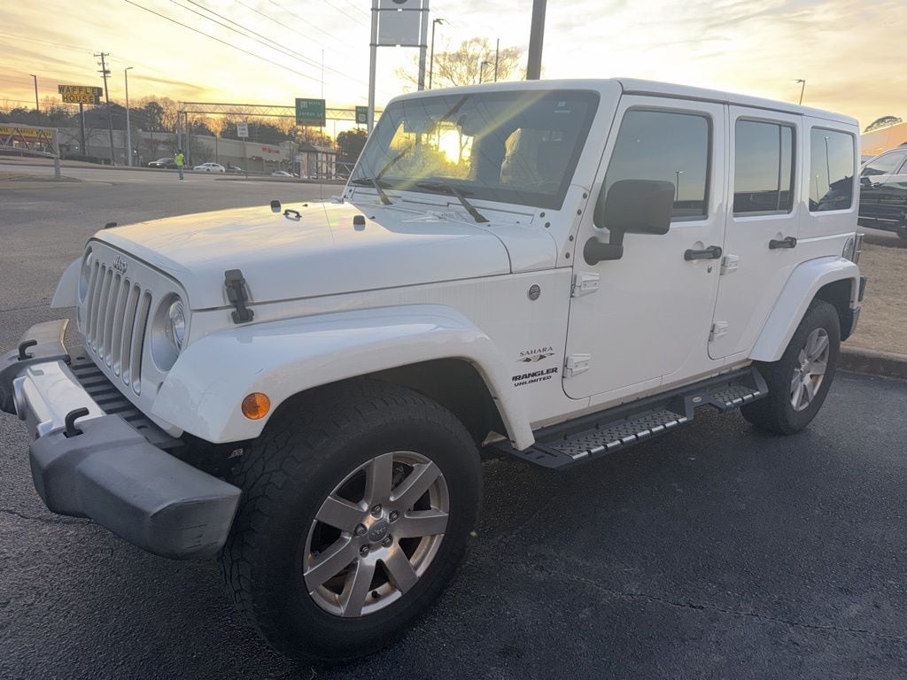 Used 2017 Jeep Wrangler Unlimited Sahara SUV