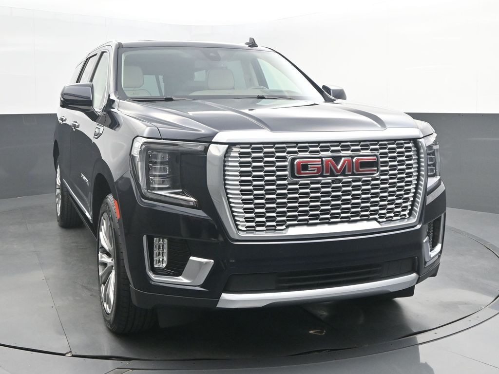 2022 GMC Yukon 4WD Denali's photo