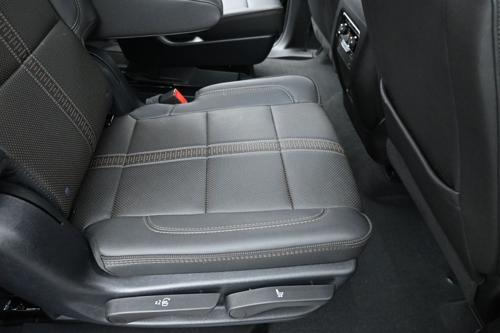 2025 Chevrolet Tahoe High Country - Photo 27