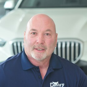 Staff member Jody Carter from ID_1d56bfd83d83