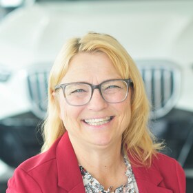 Staff member Tina Hess from ID_1d56bfd83d83