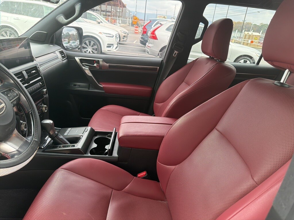 2022 Lexus GX 460 Premium photo 2