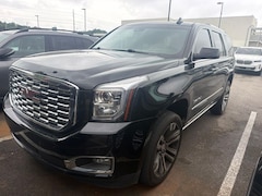 2018 GMC Yukon Denali SUV