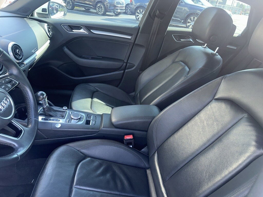 2019 Audi A3 2.0T Premium photo 2