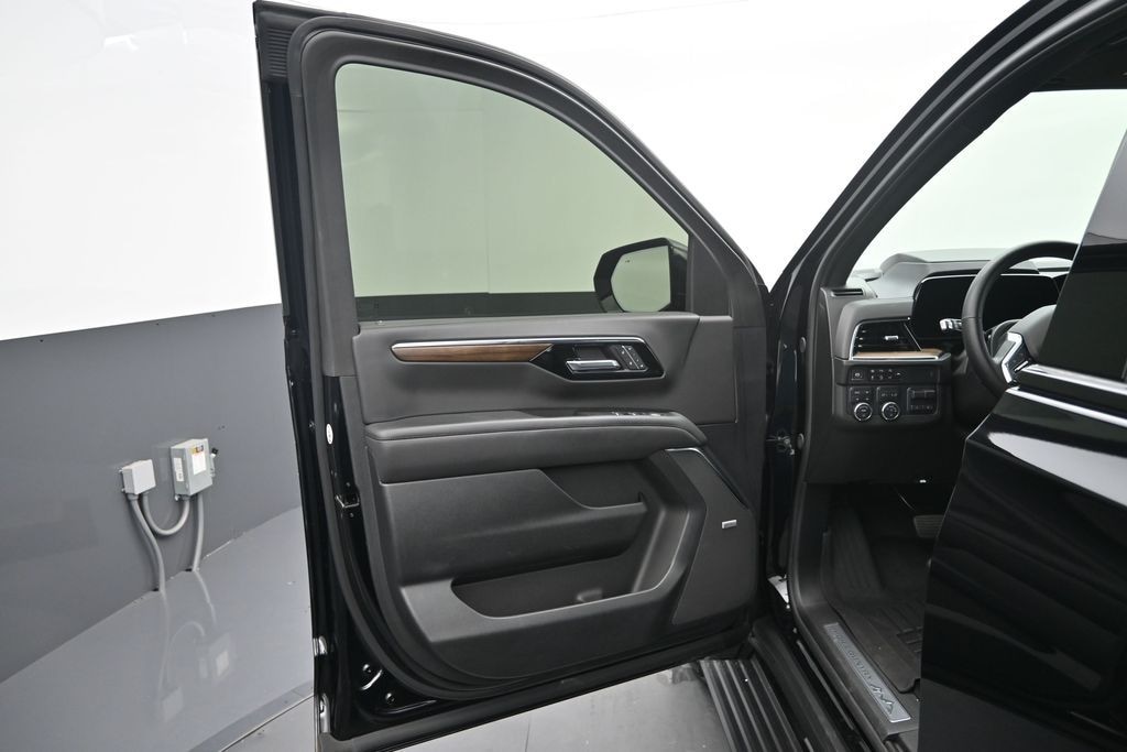 Used 2025 Chevrolet Tahoe High Country SUV