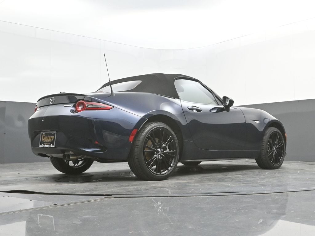 2025 Mazda MX-5 Miata Club - Photo 36