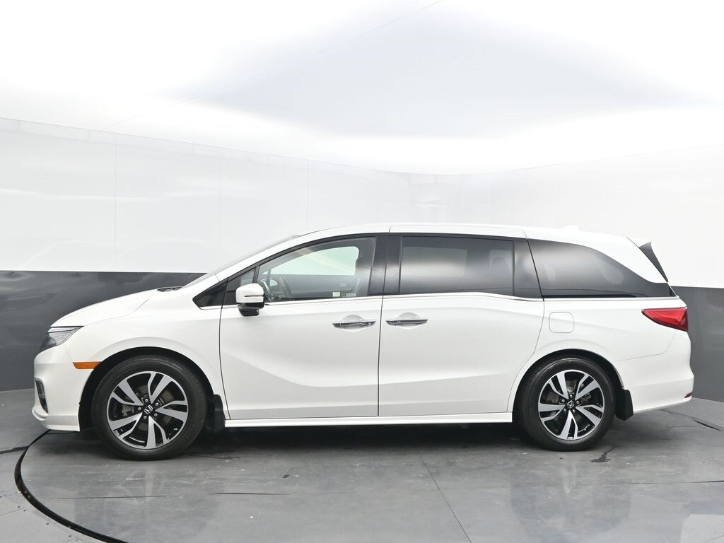2020 Honda Odyssey Elite photo 4