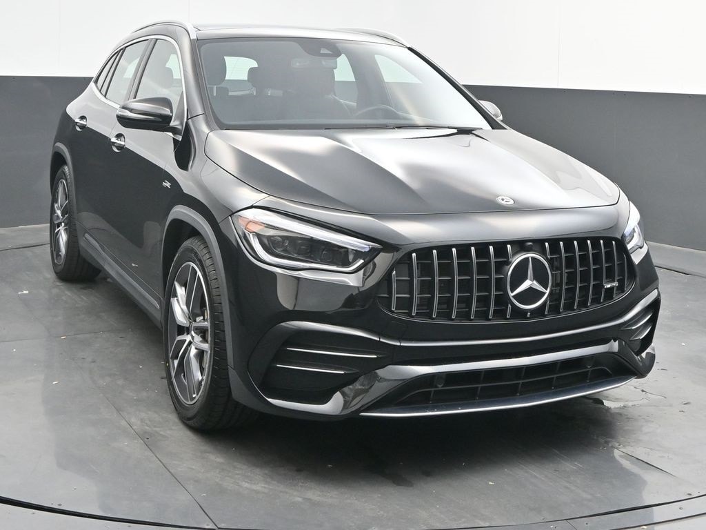 2023 Mercedes-Benz GLA Base's photo