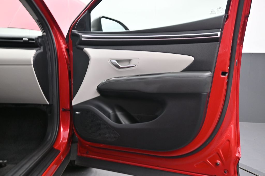 2022 Hyundai Tucson Limited - Photo 11