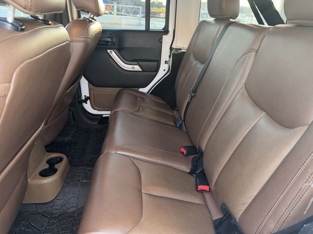 Used 2017 Jeep Wrangler Unlimited Sahara SUV