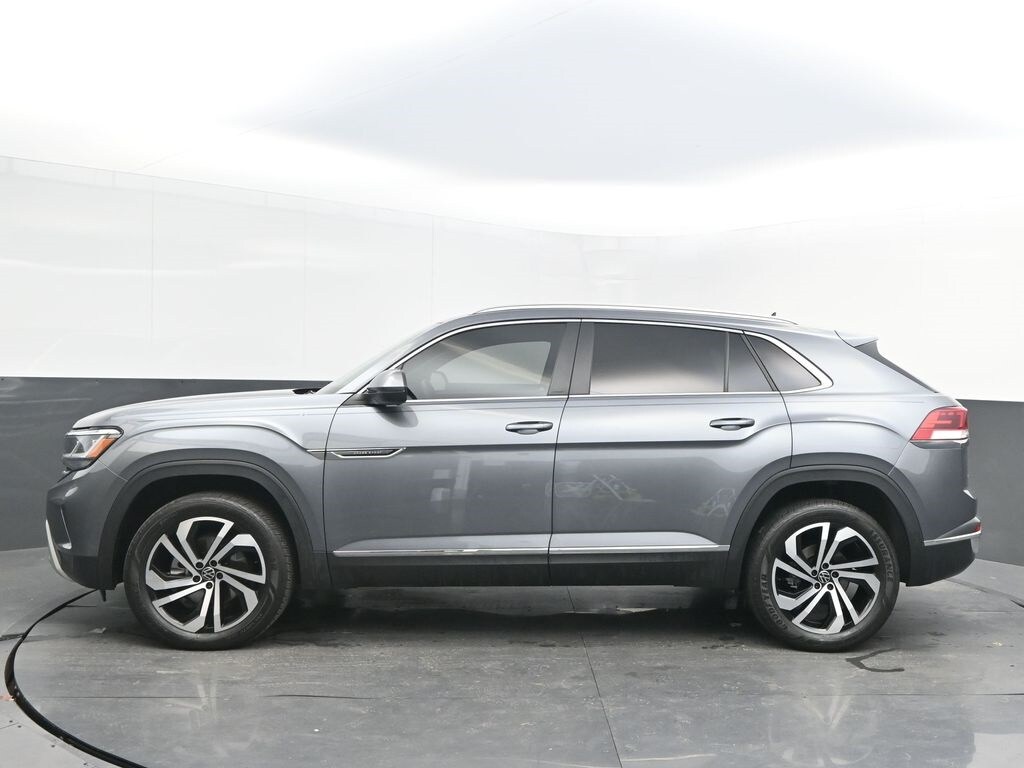 2023 Volkswagen Atlas Cross Sport V6 SEL photo 4