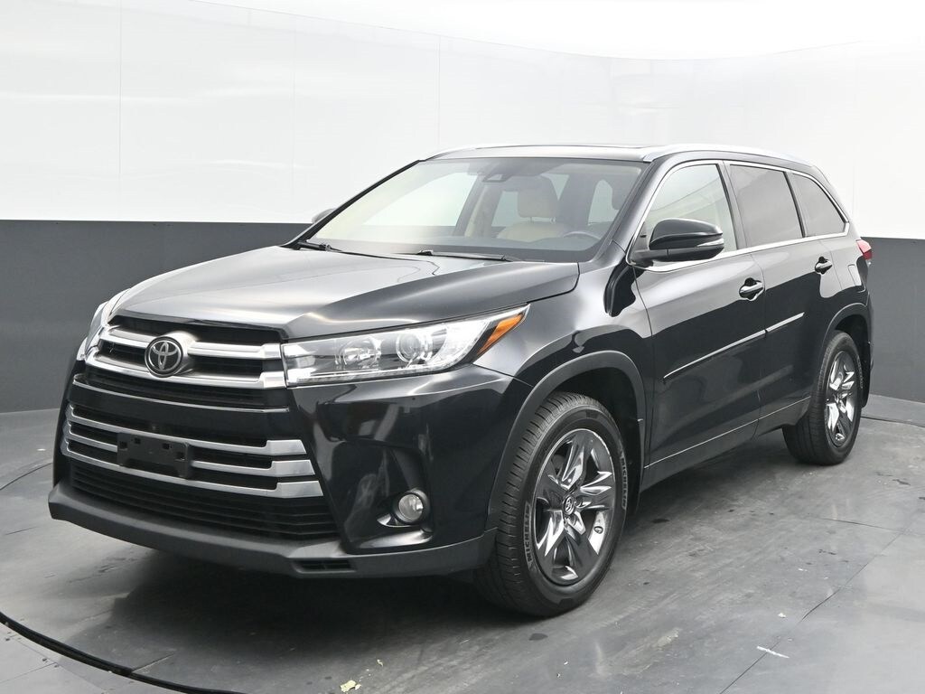 2017 Toyota Highlander Limited photo 3