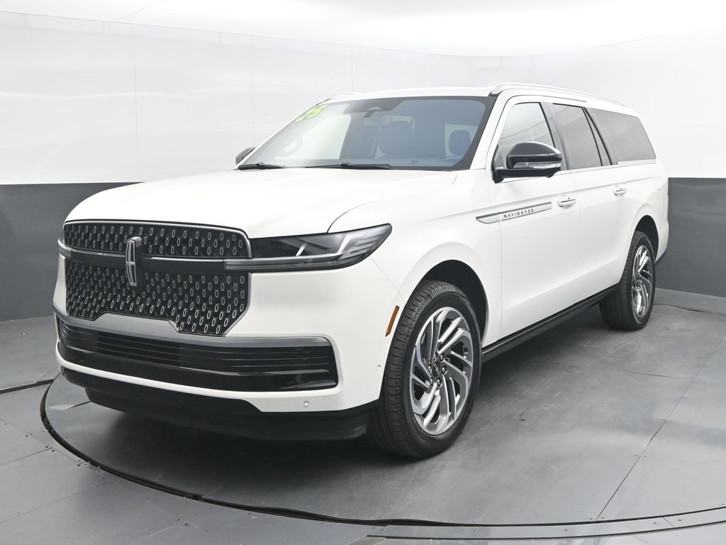 Used 2025 Lincoln Navigator L Reserve SUV
