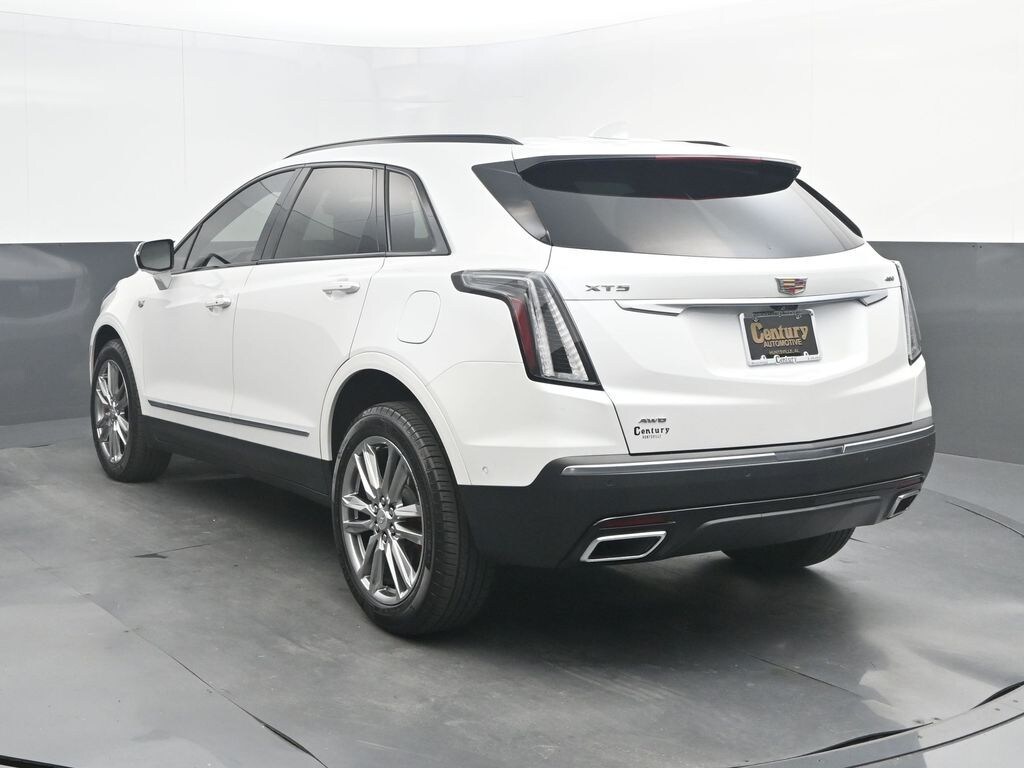 Used 2025 Cadillac XT5 Sport SUV
