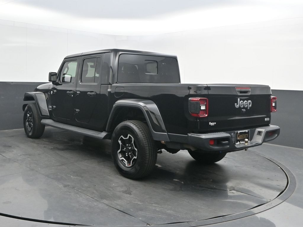 Used 2020 Jeep Gladiator Overland Truck