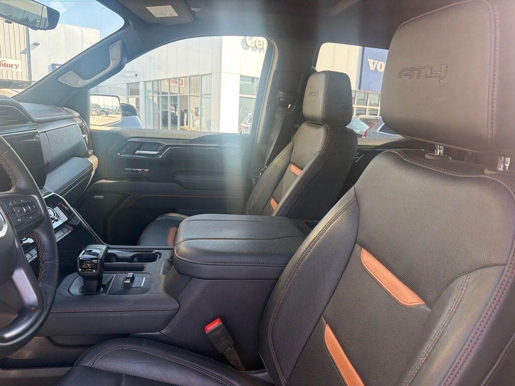 Used 2025 GMC Sierra 1500 AT4 Truck