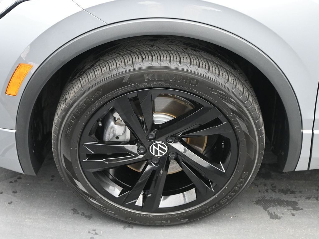 Used 2023 Volkswagen Tiguan 2.0T SE R-Line Black SUV