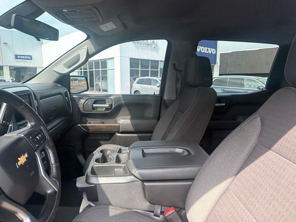 Used 2021 Chevrolet Silverado 1500 LT Truck