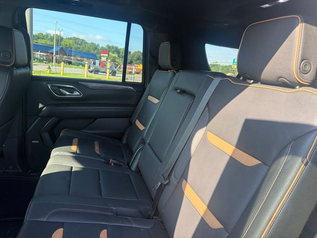 Used 2024 GMC Yukon XL AT4 SUV