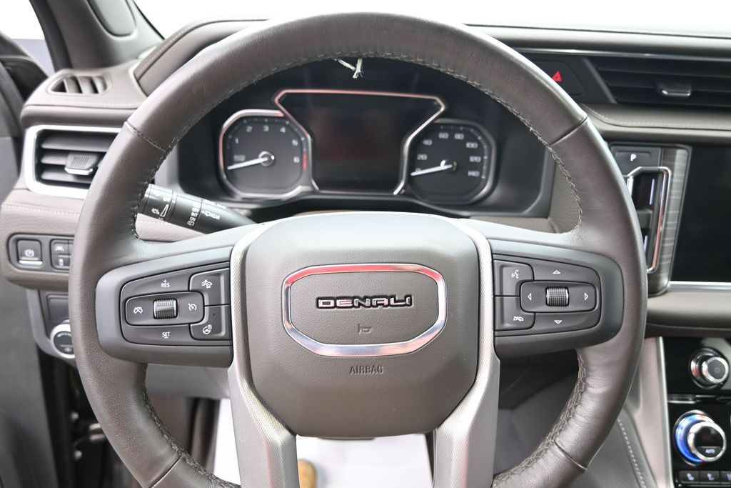 2021 GMC Yukon Denali - Photo 13