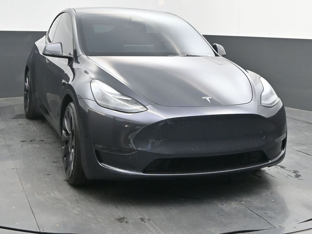2025 Tesla Model Y Performance