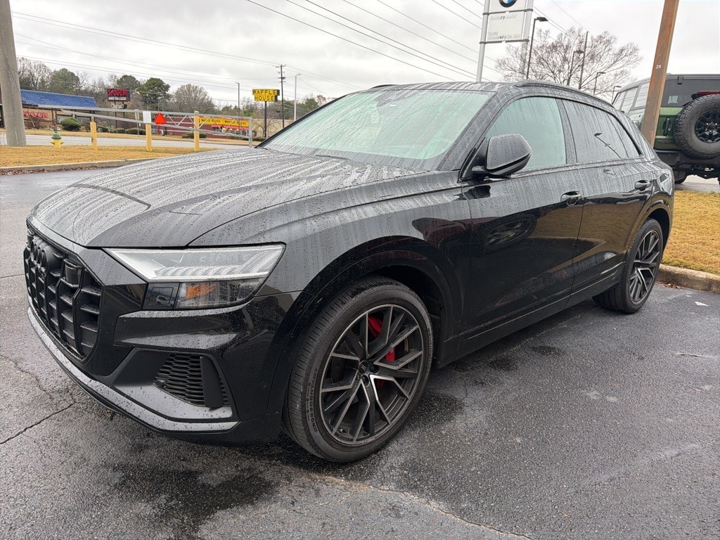 2022 Audi SQ8 Prestige's photo