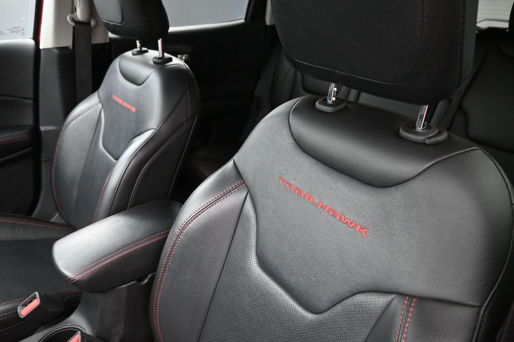 2021 Jeep Compass Trailhawk - Photo 12