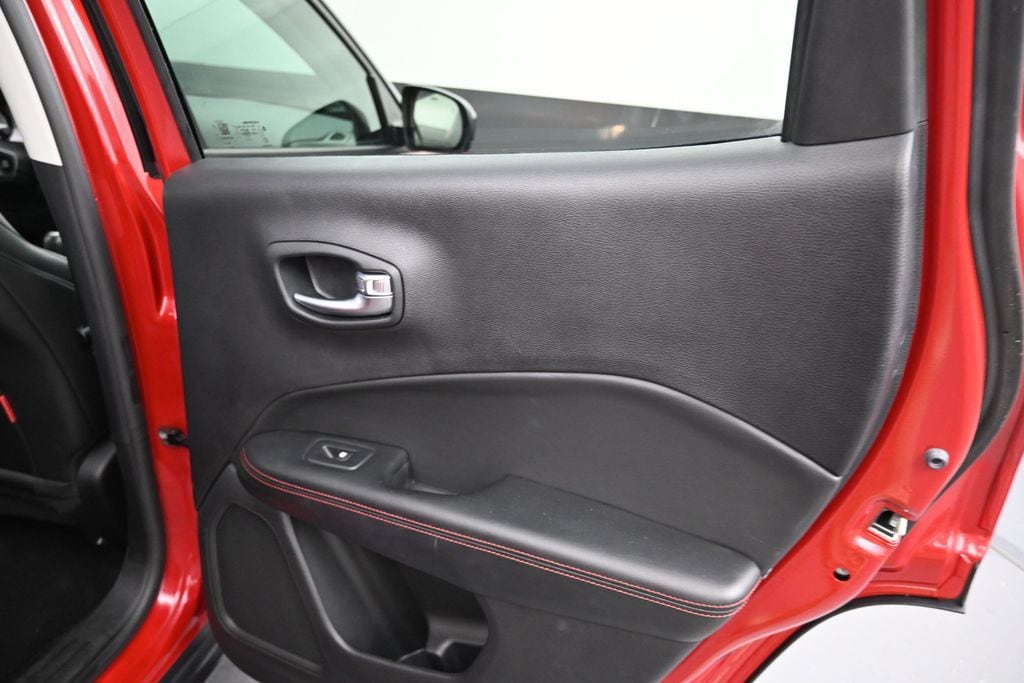 2021 Jeep Compass Trailhawk - Photo 23