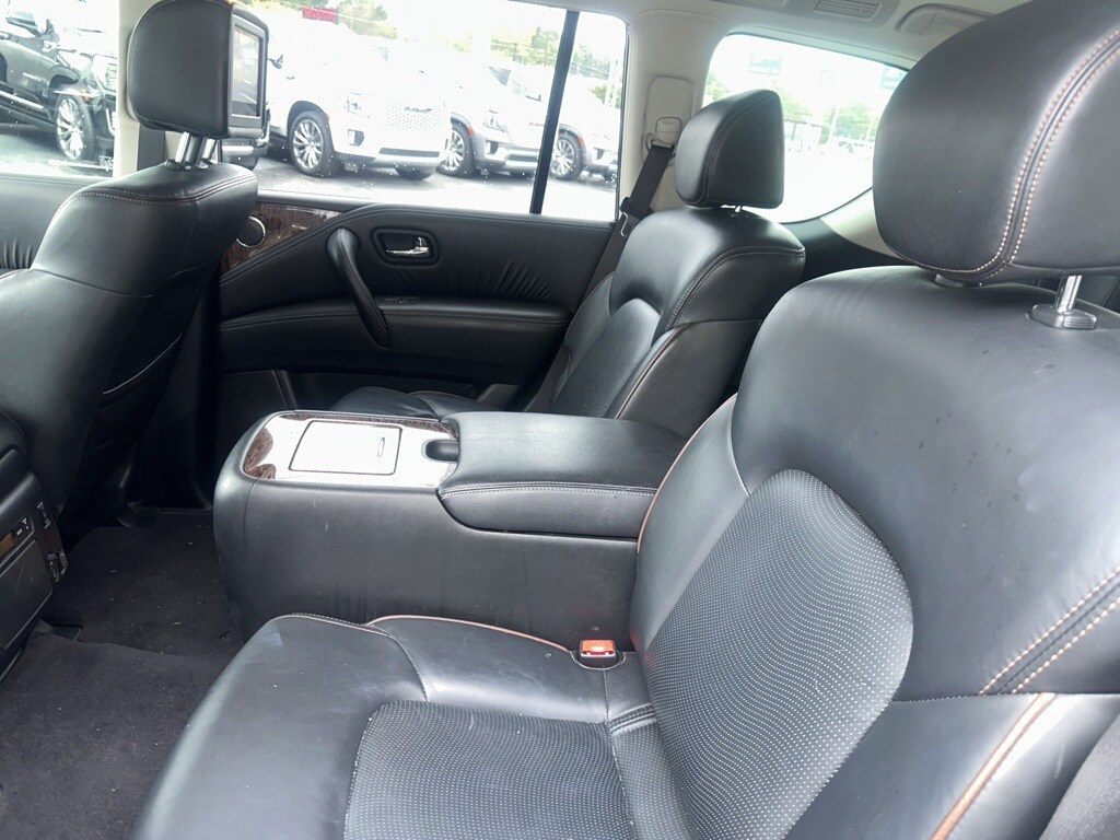 2018 Nissan Armada Platinum photo 2