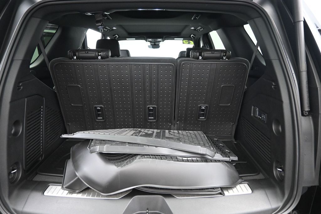 2025 Chevrolet Tahoe High Country - Photo 23