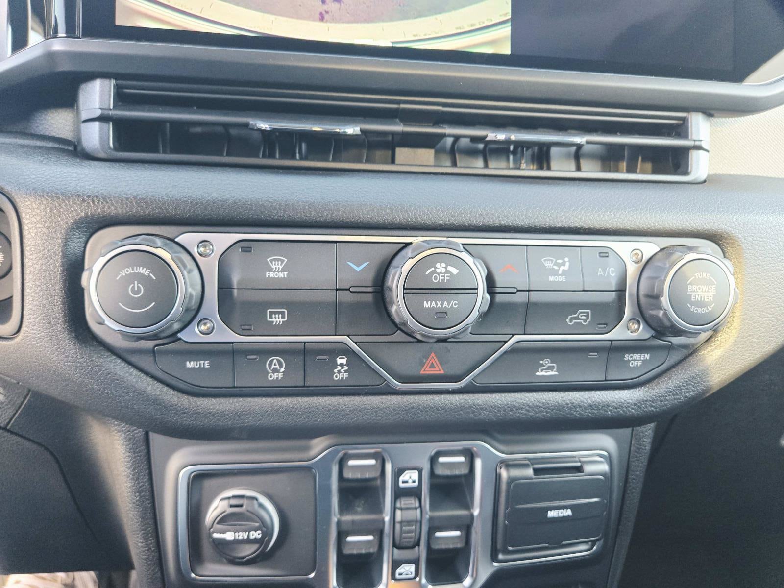 2026 Jeep Wrangler 4-Door Sport - Photo 27