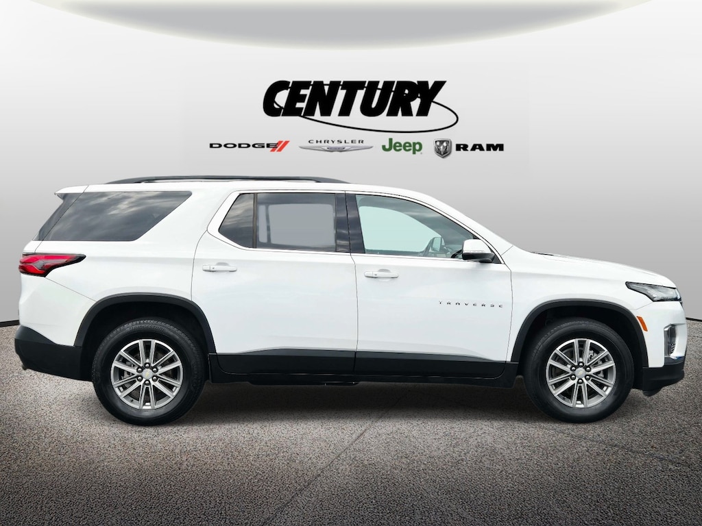Used 2022 Chevrolet Traverse LT Leather FWD LT Leather